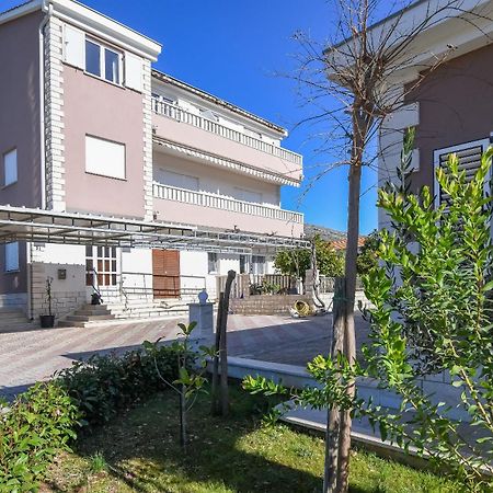 Apartments Vesna Сегет-Враница Экстерьер фото