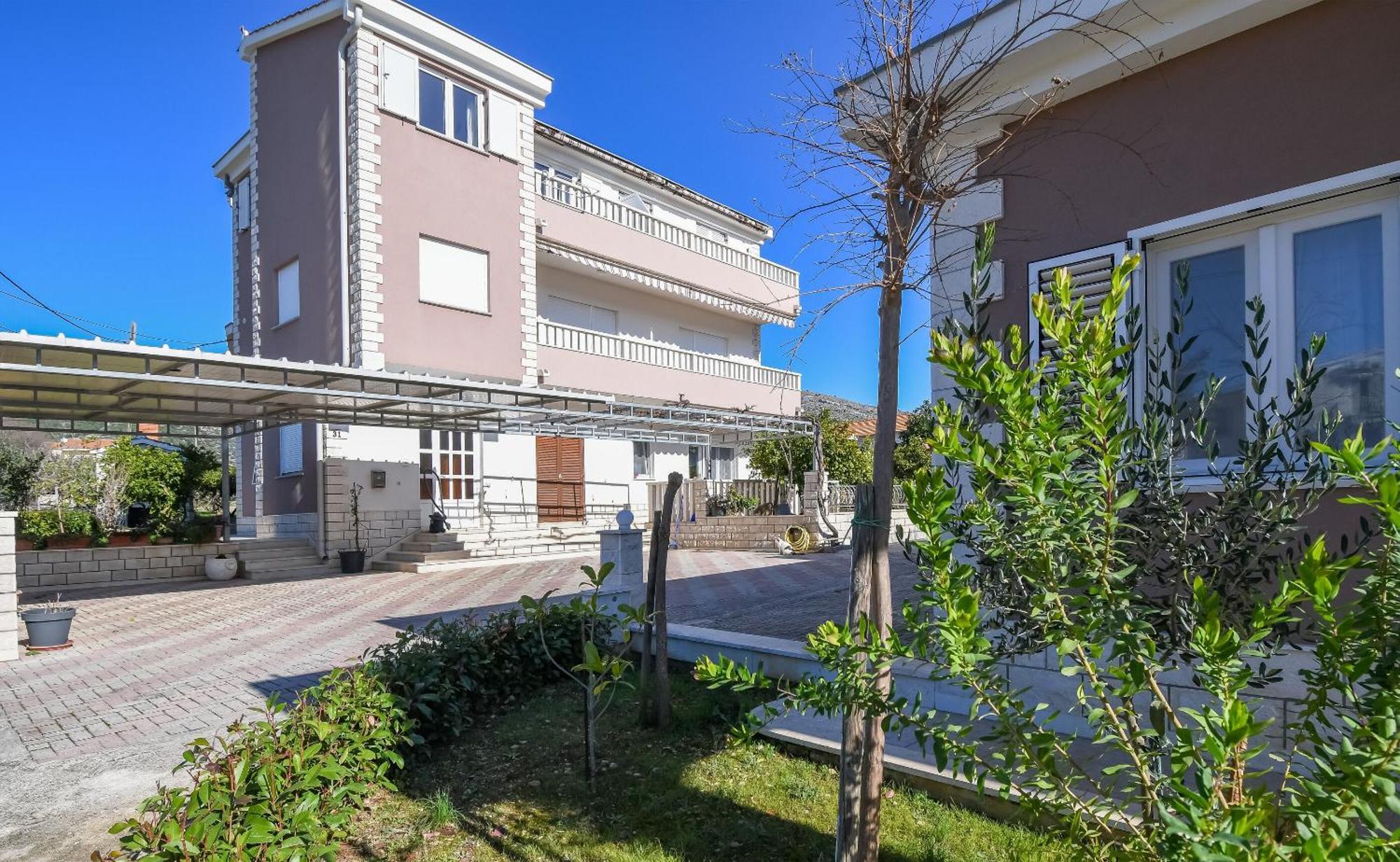Apartments Vesna Сегет-Враница Экстерьер фото
